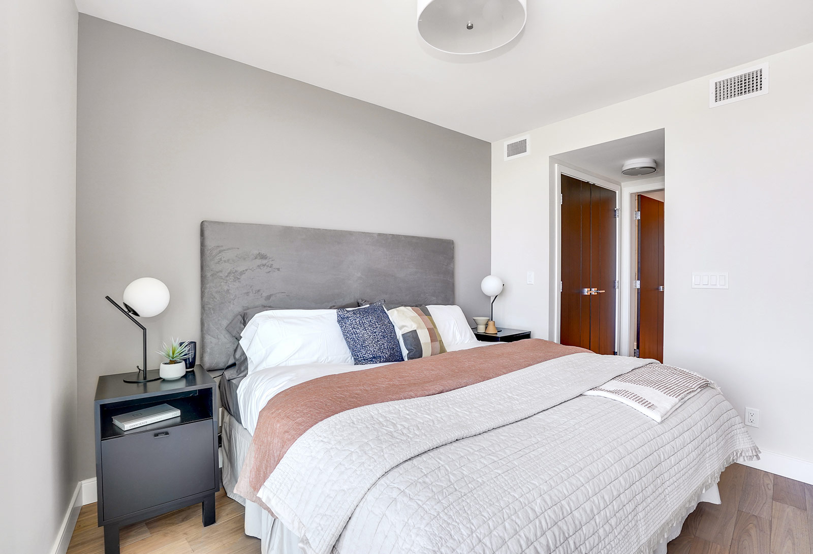 New Westminster 1 - 3 bedroom condos, The Peninsula by Aragon Properties, Resort-style residence, luxury homes